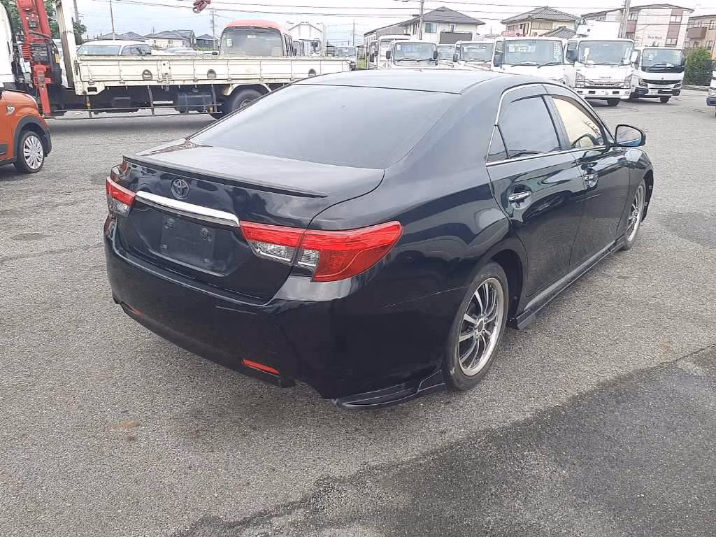 TOYOTA MARK X
