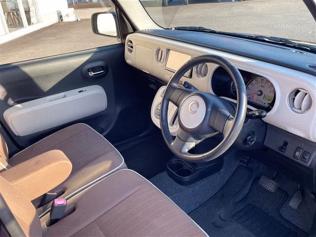 Daihatsu Mira Cocoa