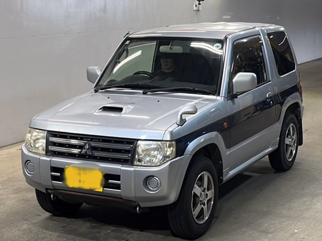 Mitsubishi Pajero Mini