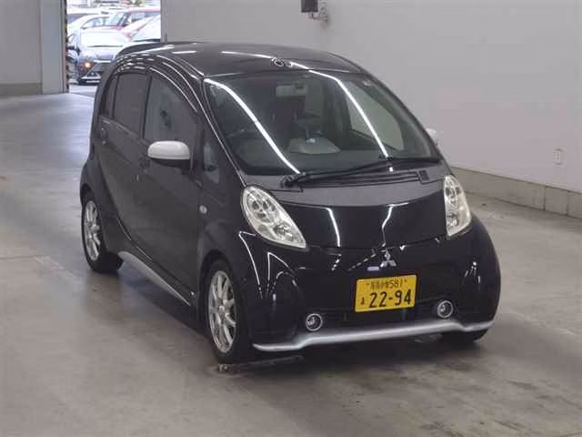 MITSUBISHI I