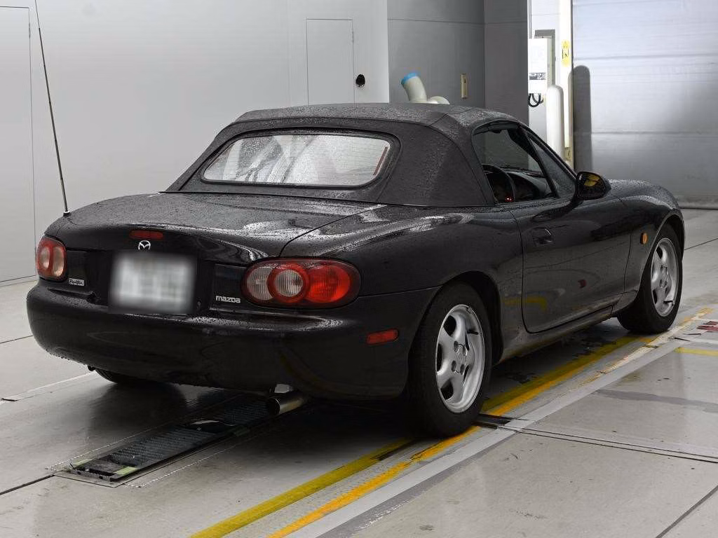 MAZDA ROADSTER
