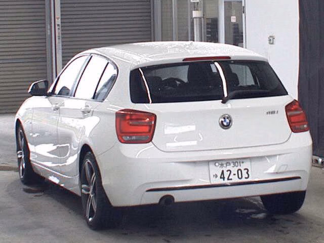 BMW 1-SERIES