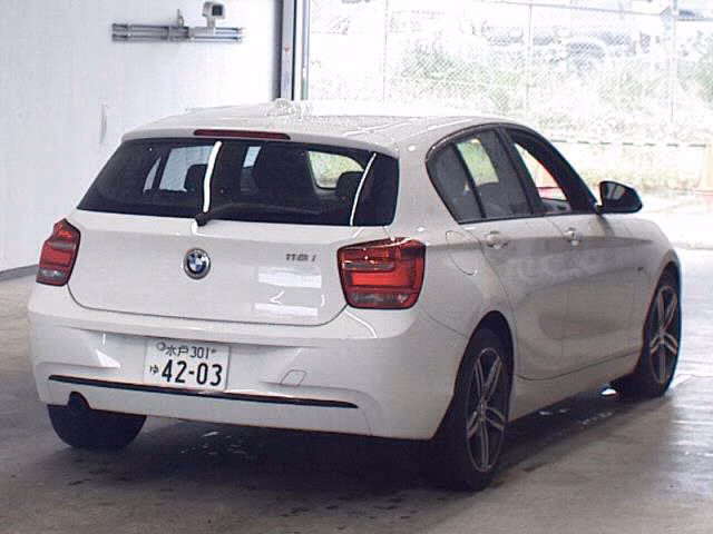 BMW 1-SERIES