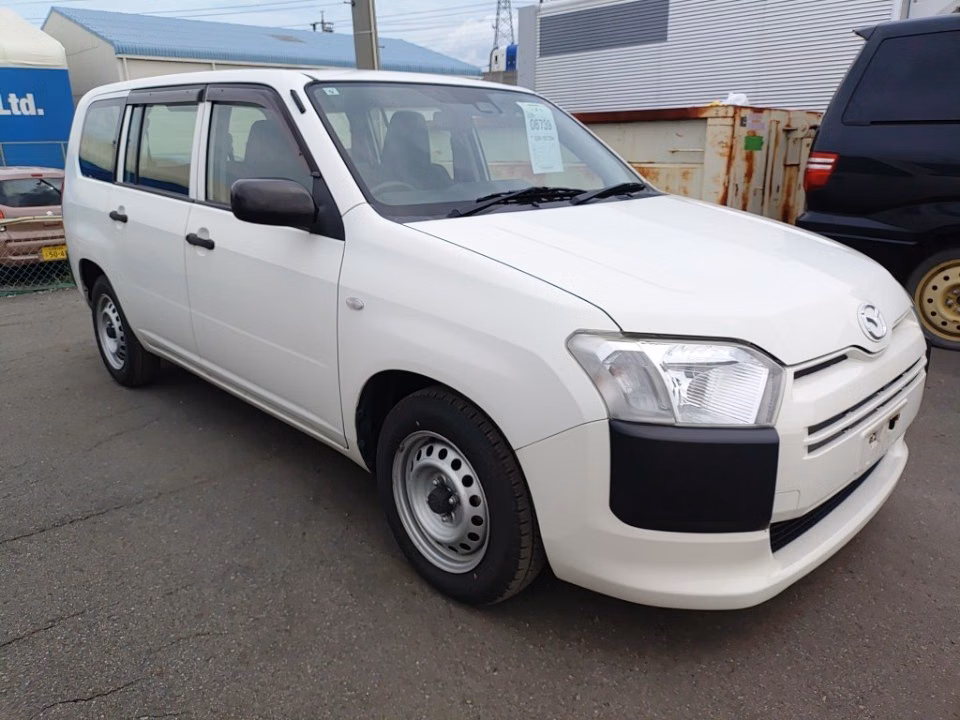 MAZDA FAMILIA
