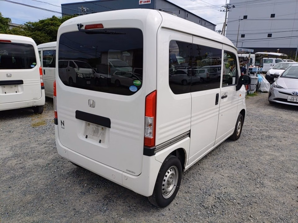 HONDA N-VAN