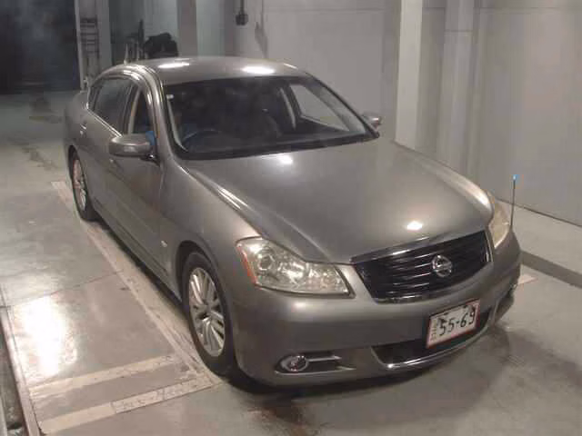NISSAN FUGA