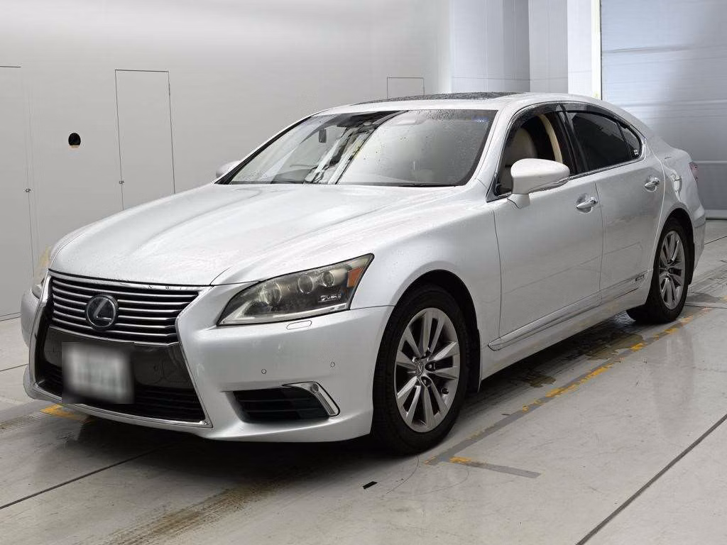Lexus LS600h