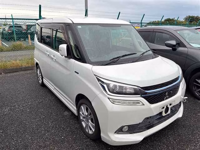 MITSUBISHI DELICA D:2