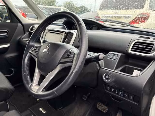 MITSUBISHI DELICA D:2