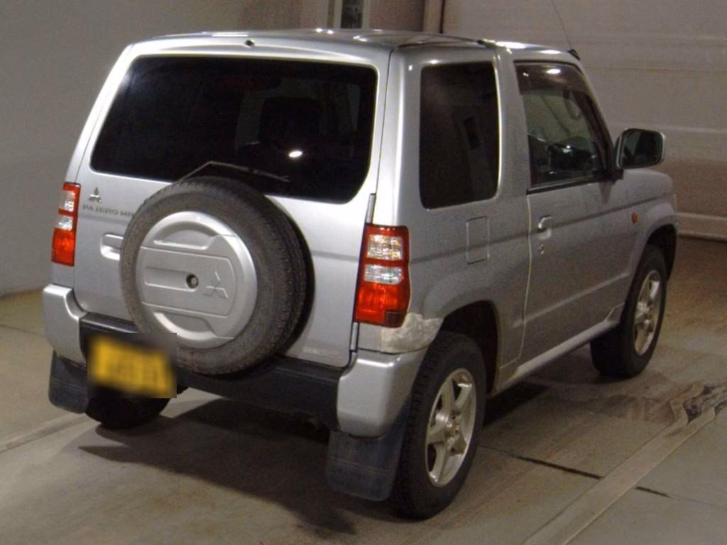 MITSUBISHI PAJERO MINI