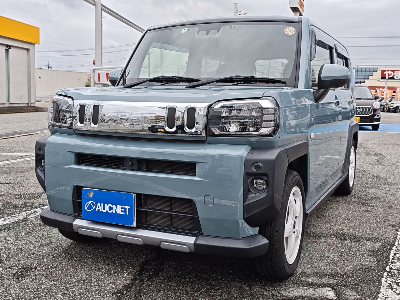 DAIHATSU TAFT