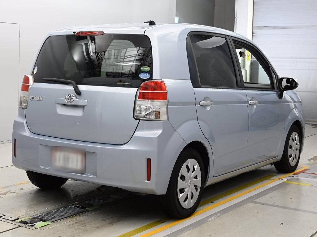 TOYOTA SPADE