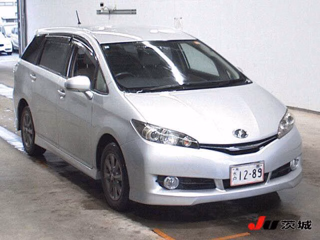 TOYOTA WISH