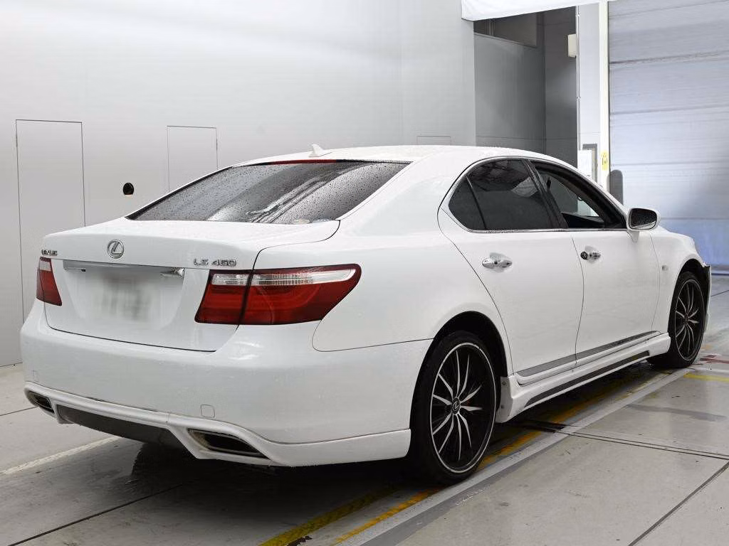 LEXUS LS460