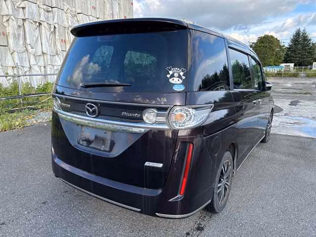 MAZDA BIANTE