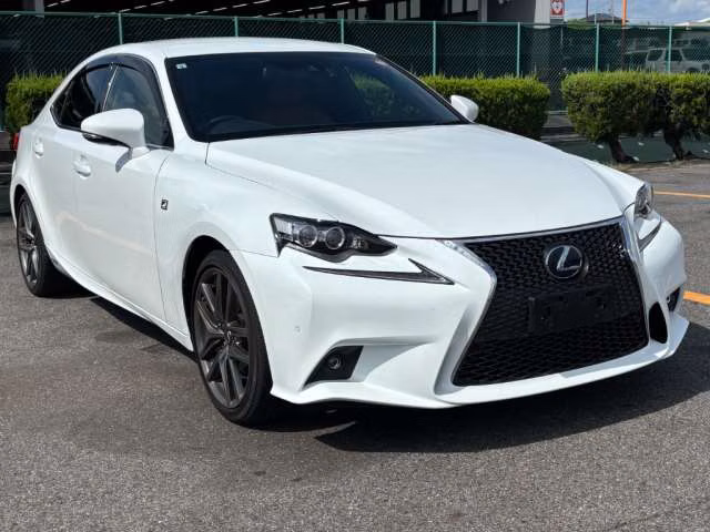 Lexus IS300h