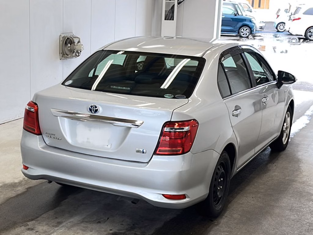 TOYOTA COROLLA AXIO