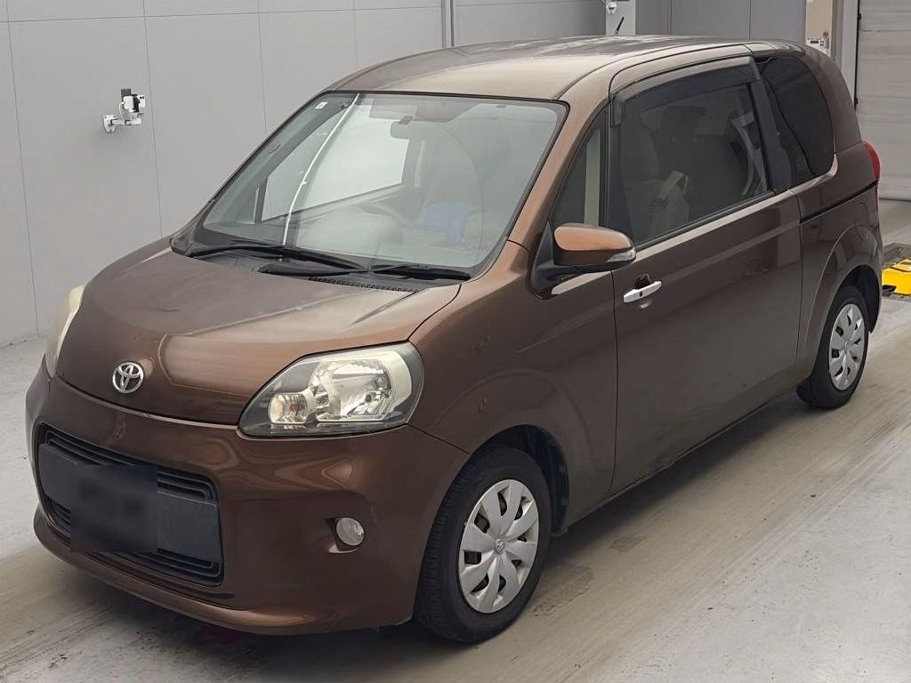 TOYOTA PORTE