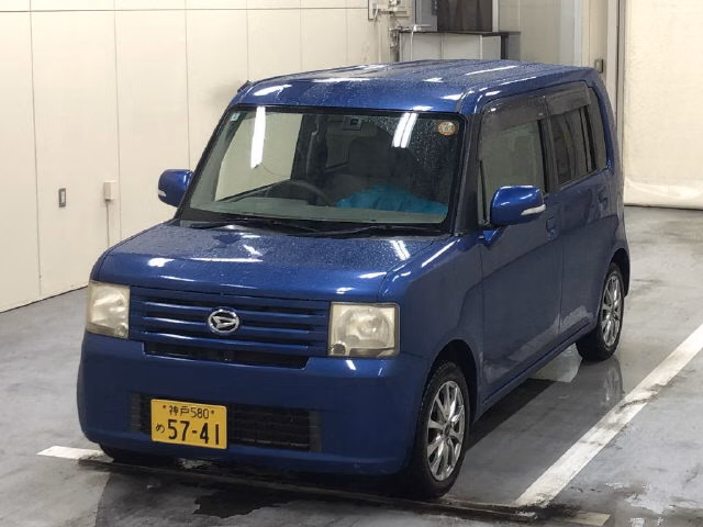DAIHATSU MOVE CONTE