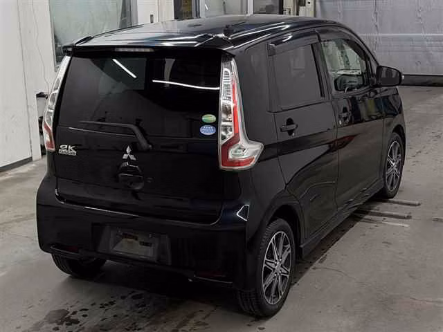 MITSUBISHI EK CUSTOM