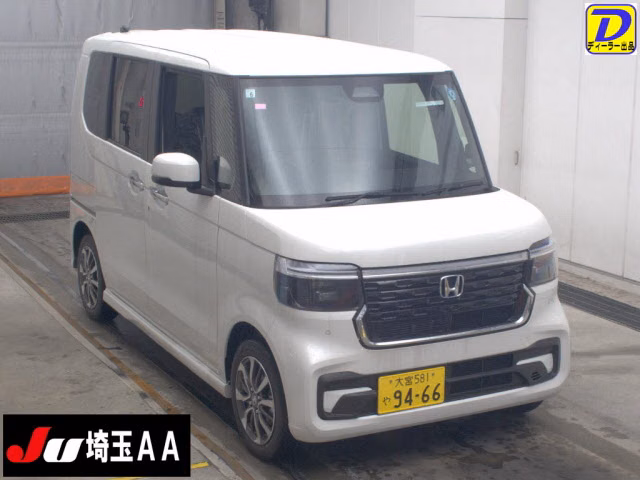 HONDA N-BOX