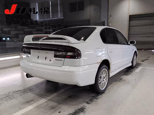 SUBARU LEGACY B4