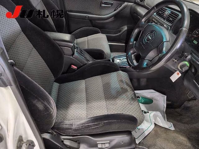 SUBARU LEGACY B4