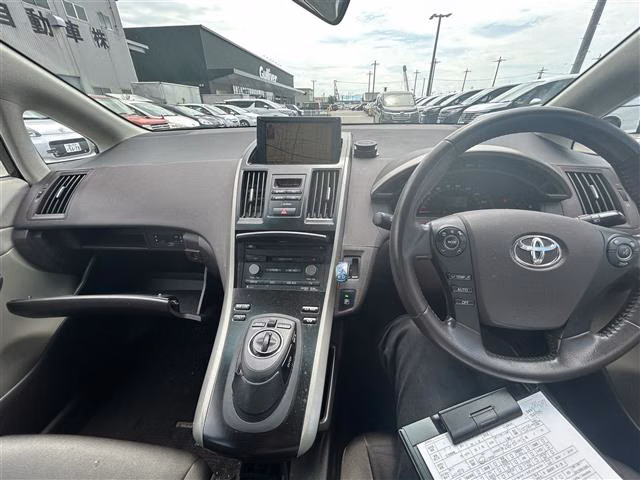 TOYOTA SAI