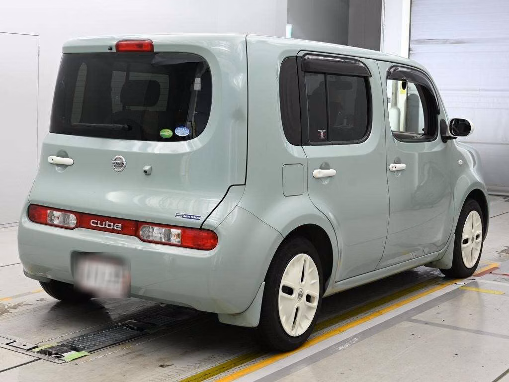 NISSAN CUBE