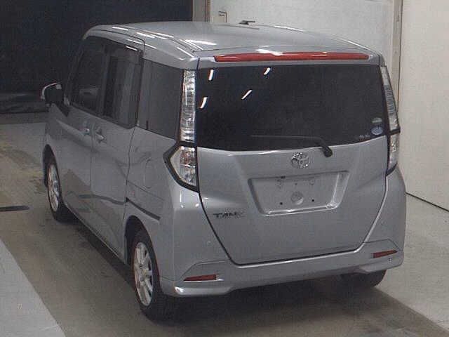 TOYOTA TANK