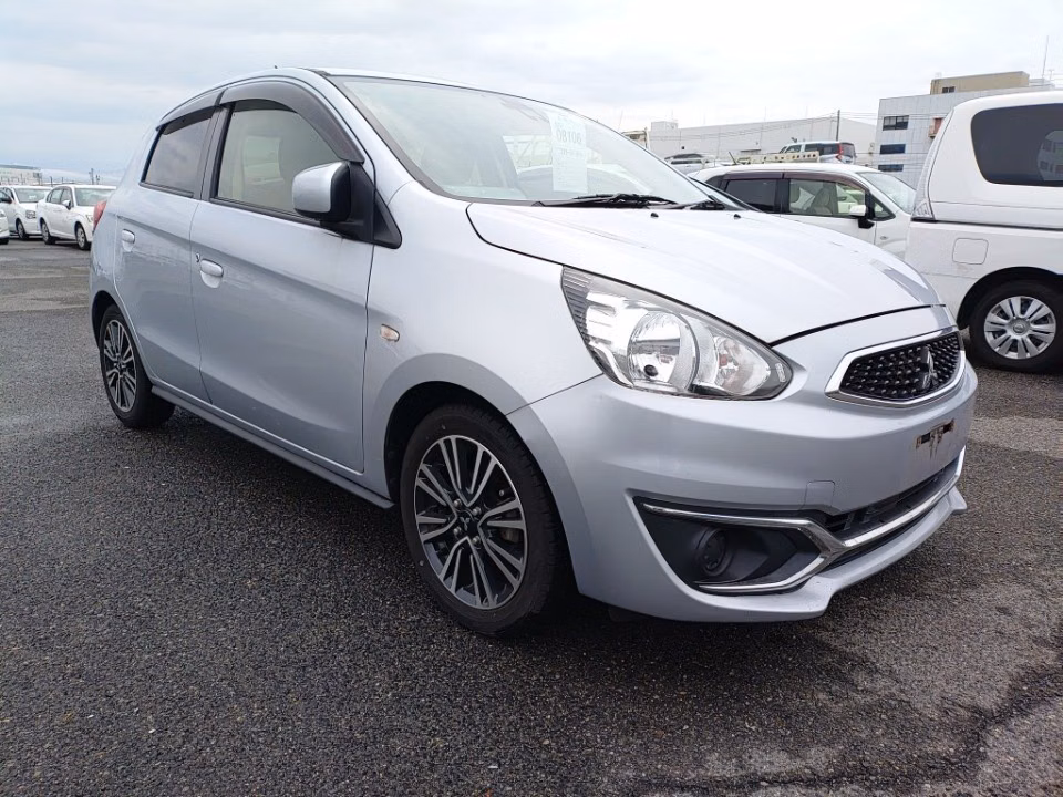 MITSUBISHI MIRAGE