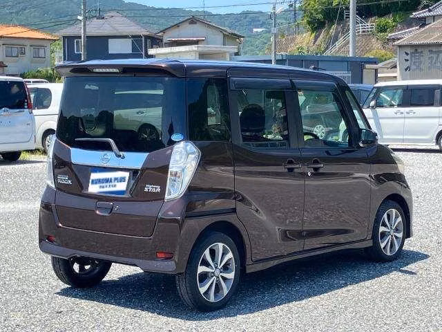 NISSAN DAYZ ROOX