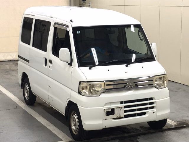MITSUBISHI MINICAB