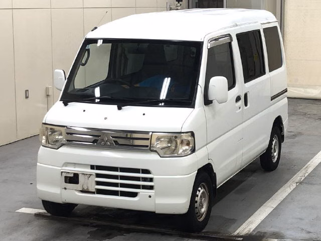 MITSUBISHI MINICAB