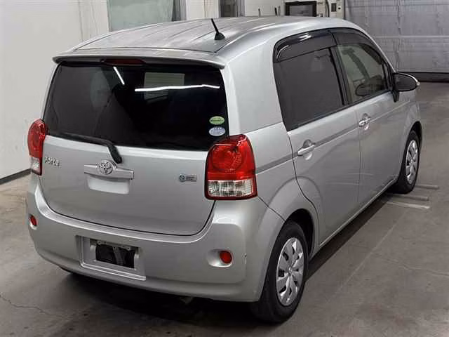 TOYOTA PORTE
