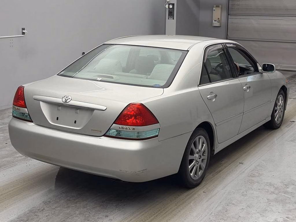 TOYOTA MARK II