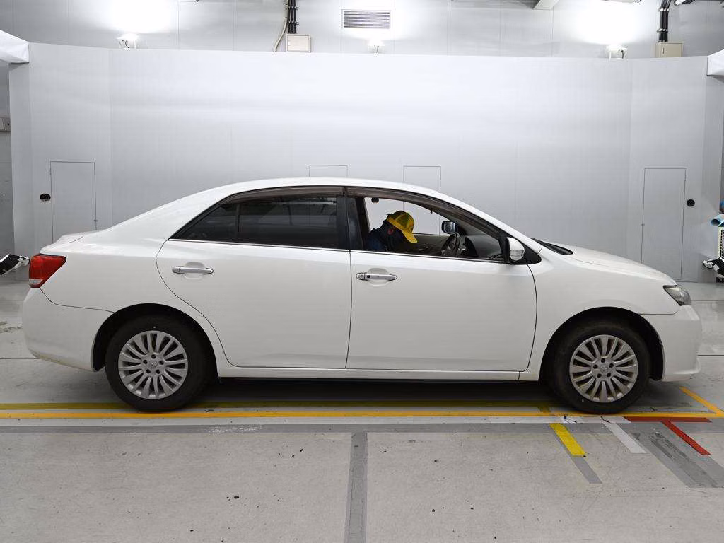TOYOTA ALLION