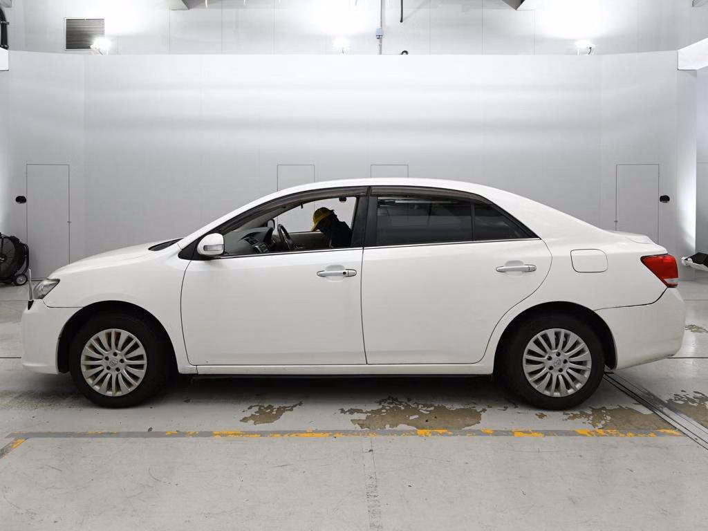 TOYOTA ALLION
