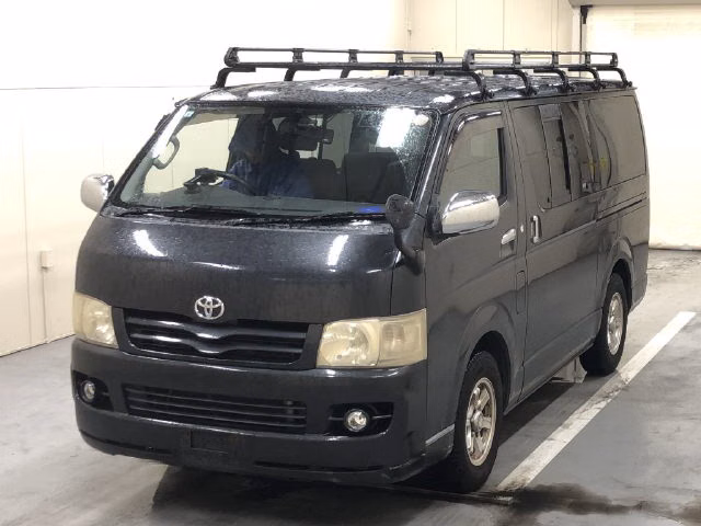 TOYOTA REGIUS ACE