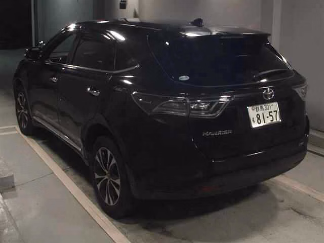 TOYOTA HARRIER