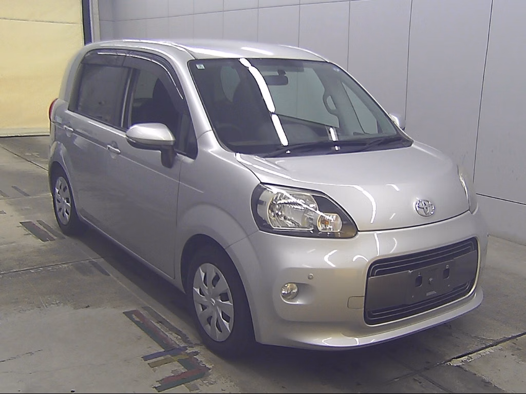 TOYOTA PORTE