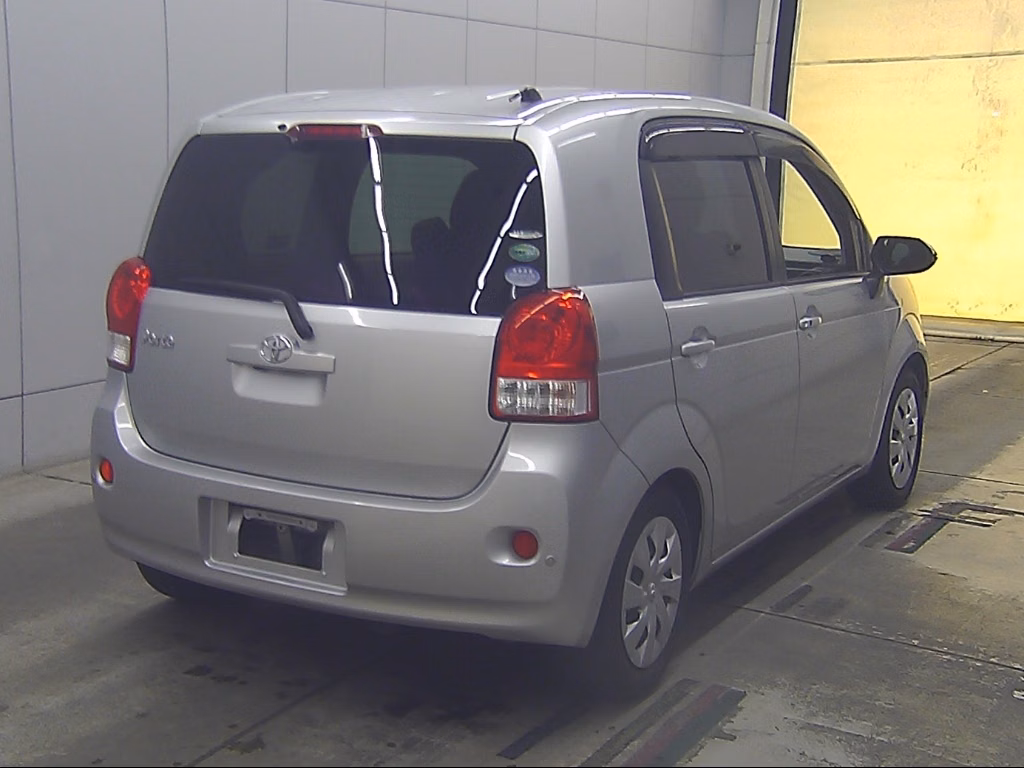 TOYOTA PORTE