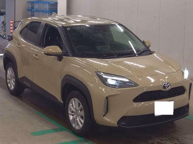 TOYOTA YARIS CROSS
