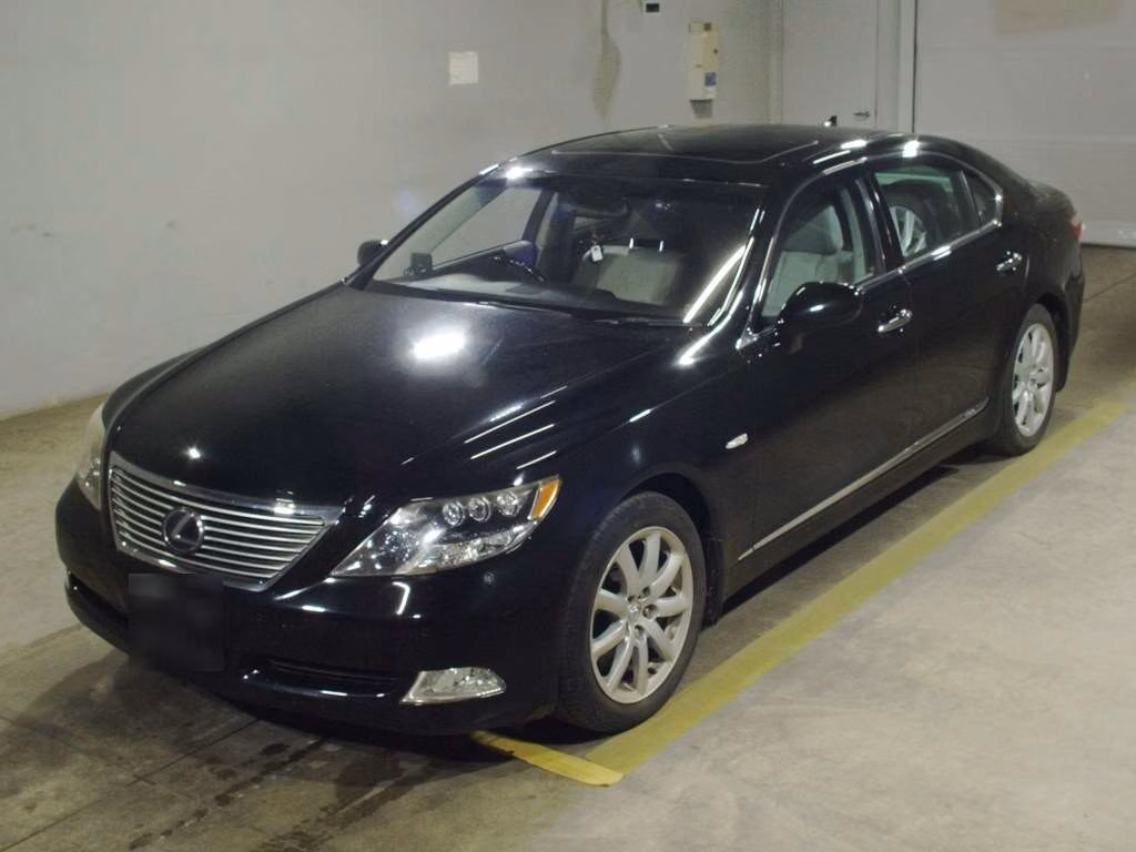 Lexus LS600h