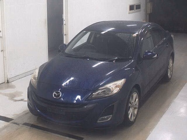 MAZDA AXELA