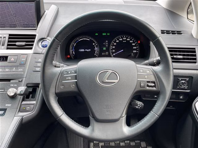 Lexus HS250h