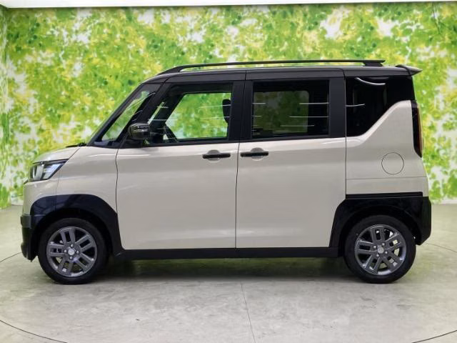 MITSUBISHI DELICA MINI