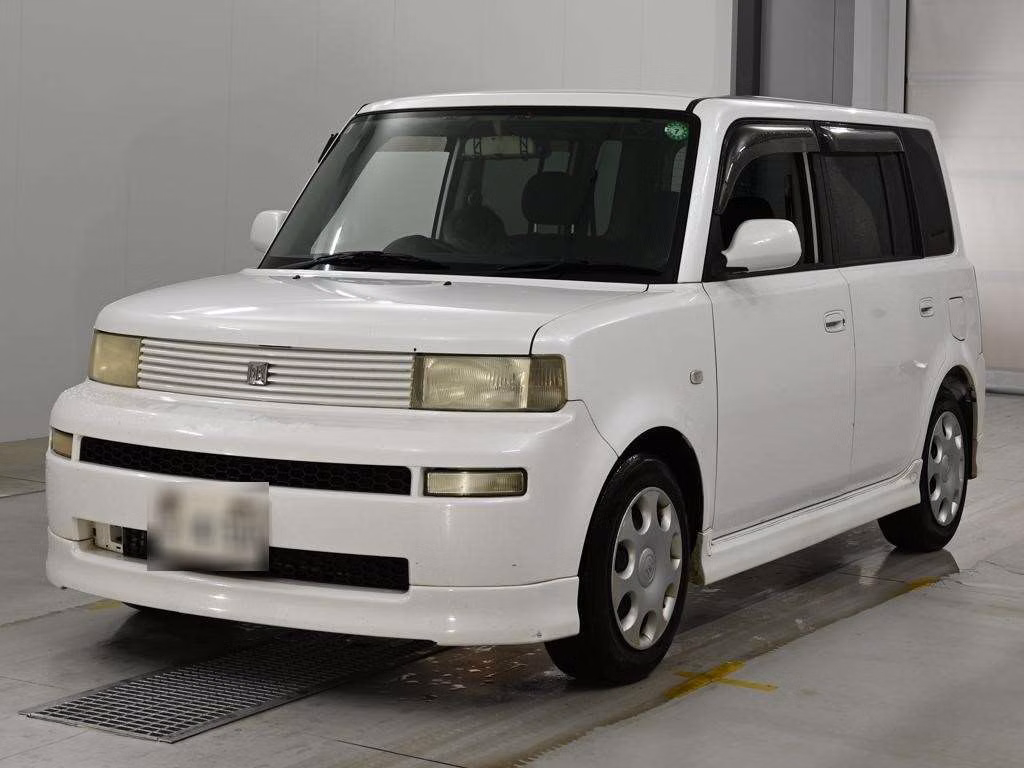 TOYOTA BB