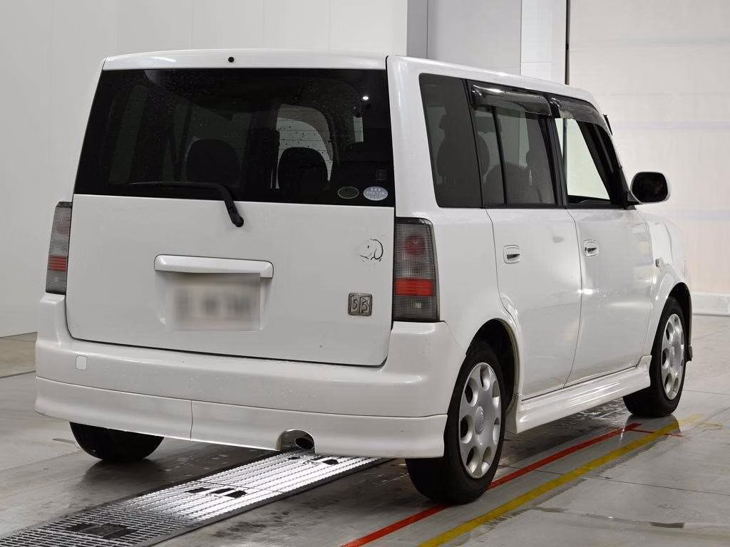 TOYOTA BB