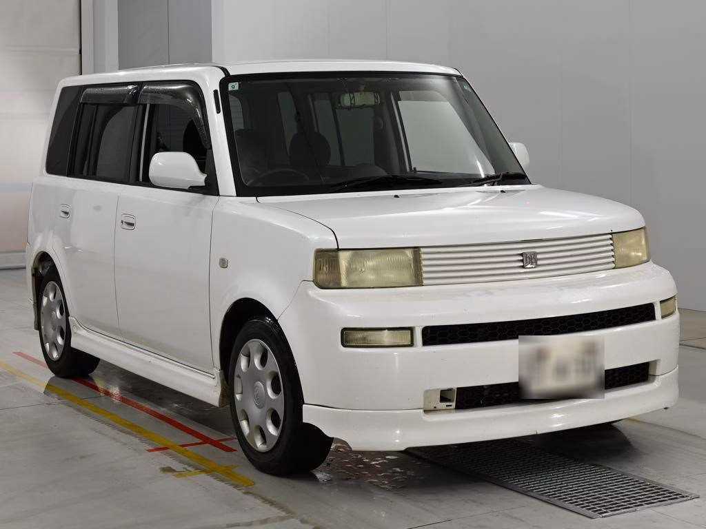 TOYOTA BB
